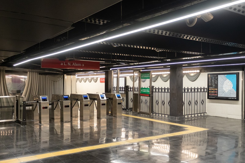 RENOVADA LINEA B